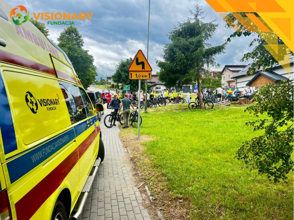 Rowerzyści na trasie z Osieka Jasielskiego do Nižnej Polianki